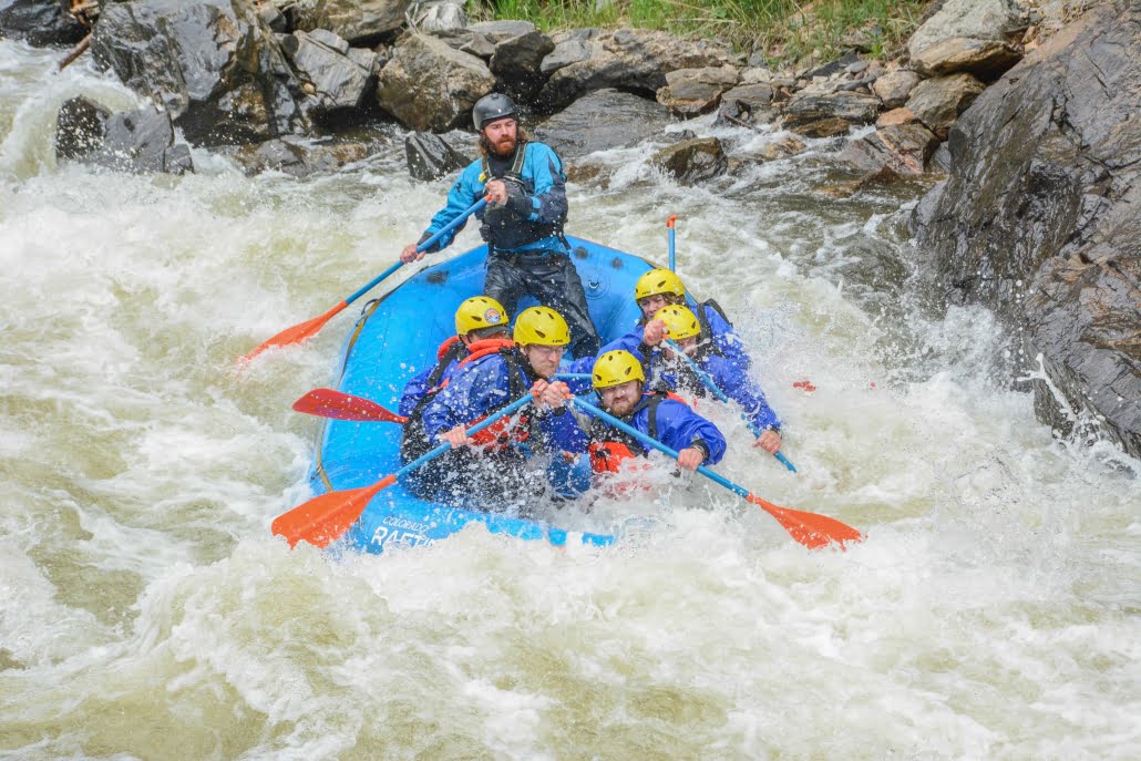 whitewater rafting in colorado on clear creek